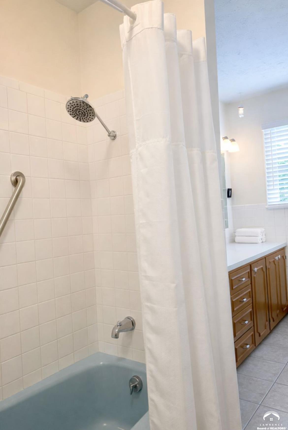 1310 North 968th Road Lawrence, KS 66046 - Photo 10 of 16