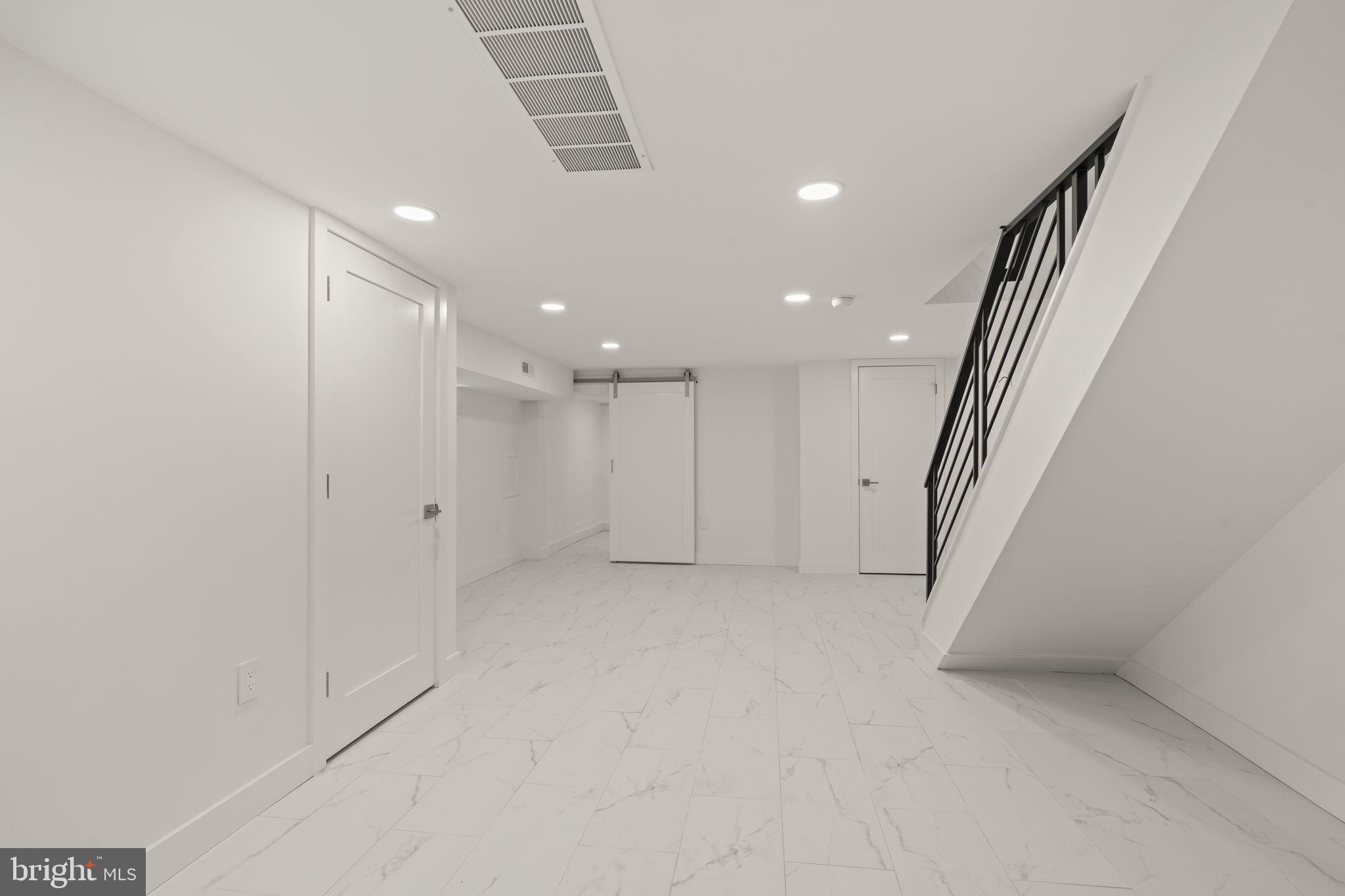 2747 South Beulah Street Philadelphia, PA 19148 - Photo 27 of 37