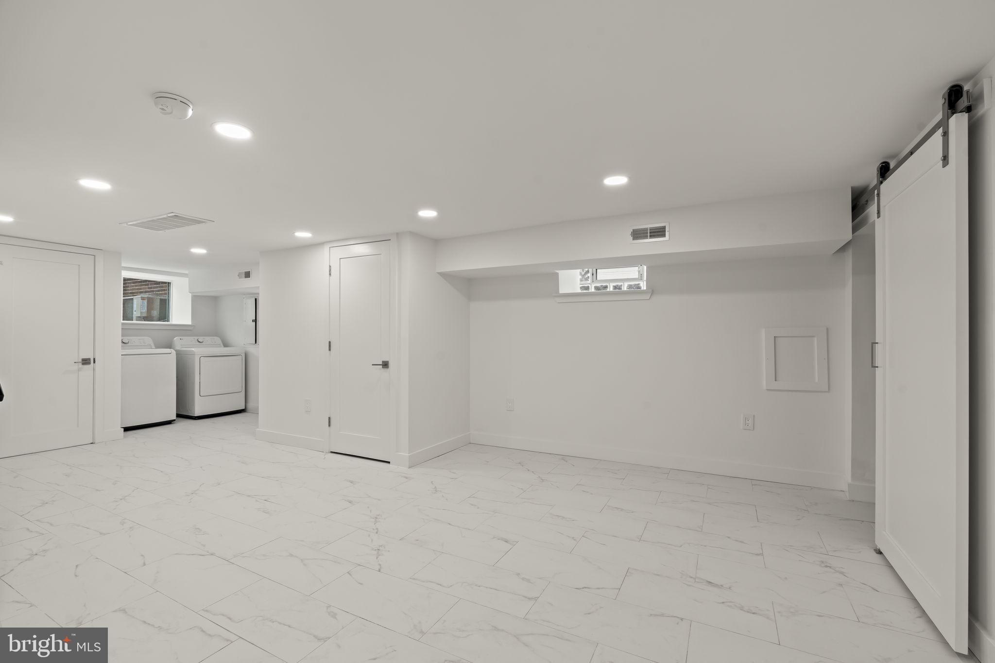 2747 South Beulah Street Philadelphia, PA 19148 - Photo 30 of 37 a view of an empty room