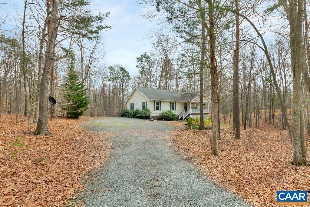 1118 Loving Road Zion Crossroads, VA 22942 - Photo 1 of 33