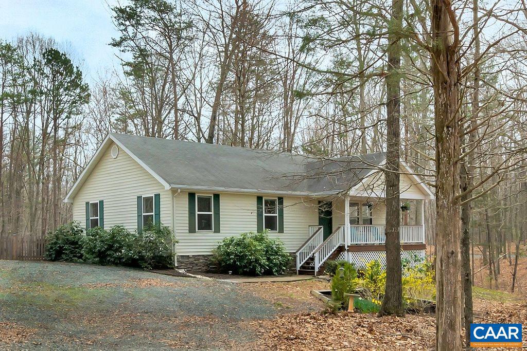1118 Loving Road Zion Crossroads, VA 22942 - Photo 2 of 33