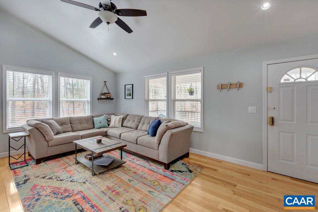 1118 Loving Road Zion Crossroads, VA 22942 - Photo 7 of 33