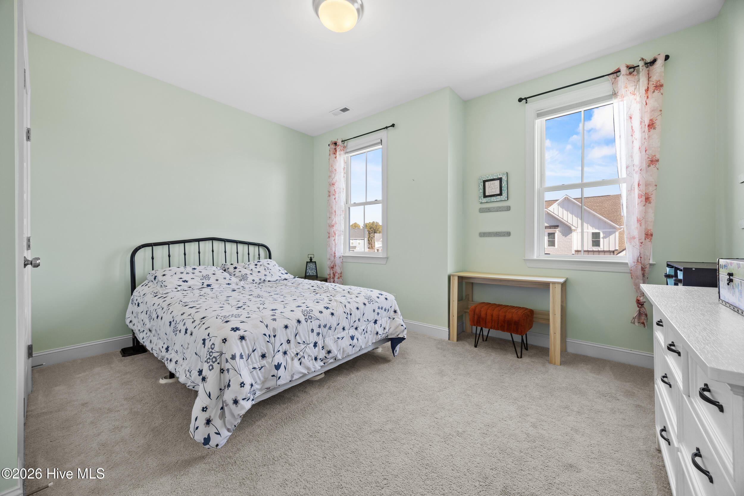 80 Radiance Way Hampstead, NC 28443 - Photo 26 of 50 42_bedroom