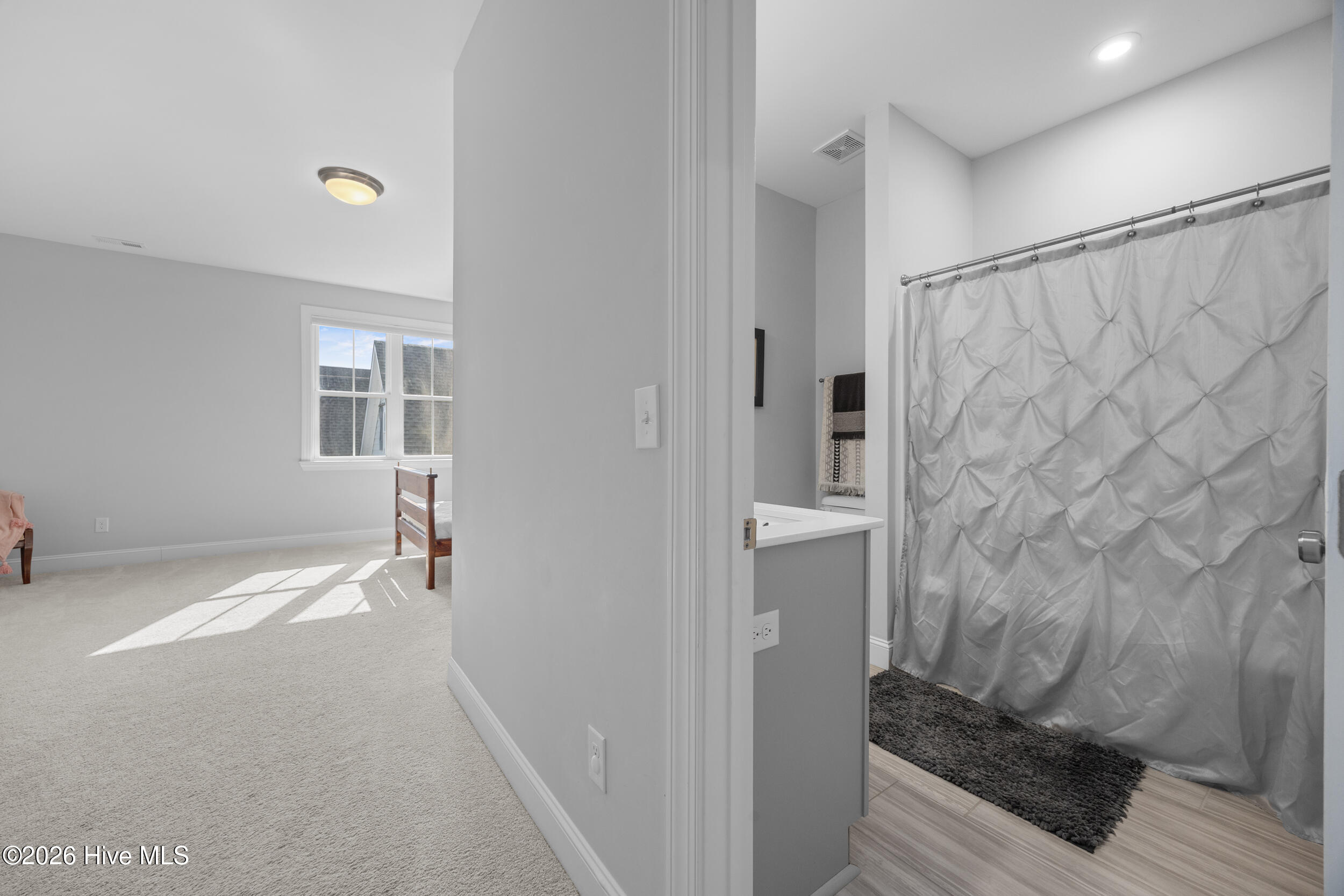 80 Radiance Way Hampstead, NC 28443 - Photo 34 of 50 53_bathroom