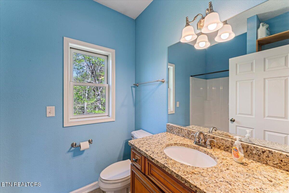 67 Lady Slipper Road Graysville, TN 37338 - Photo 35 of 58 2nd Bathroom