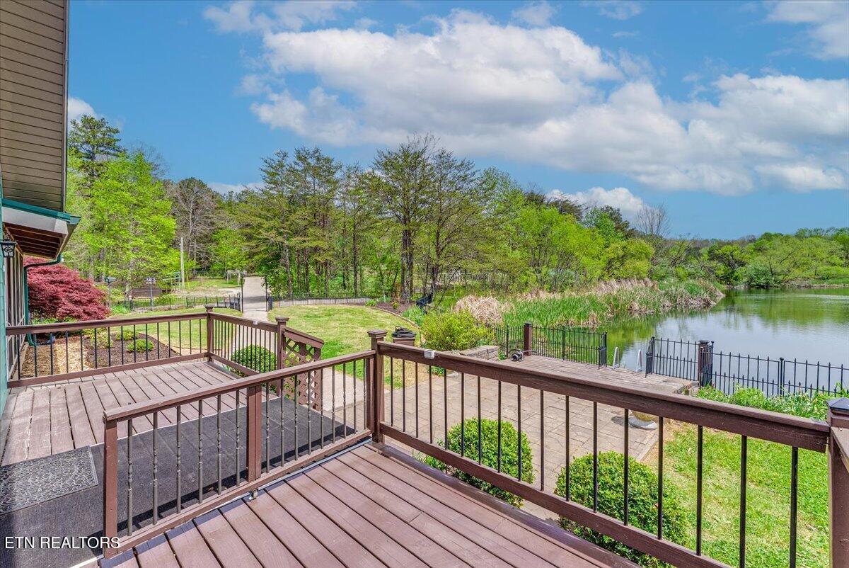 67 Lady Slipper Road Graysville, TN 37338 - Photo 7 of 58 07-Front Door A3