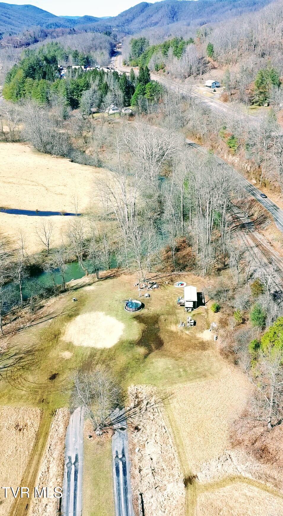 11210 Riverview Road Coeburn, VA 24230 - Photo 5 of 7 1000019735