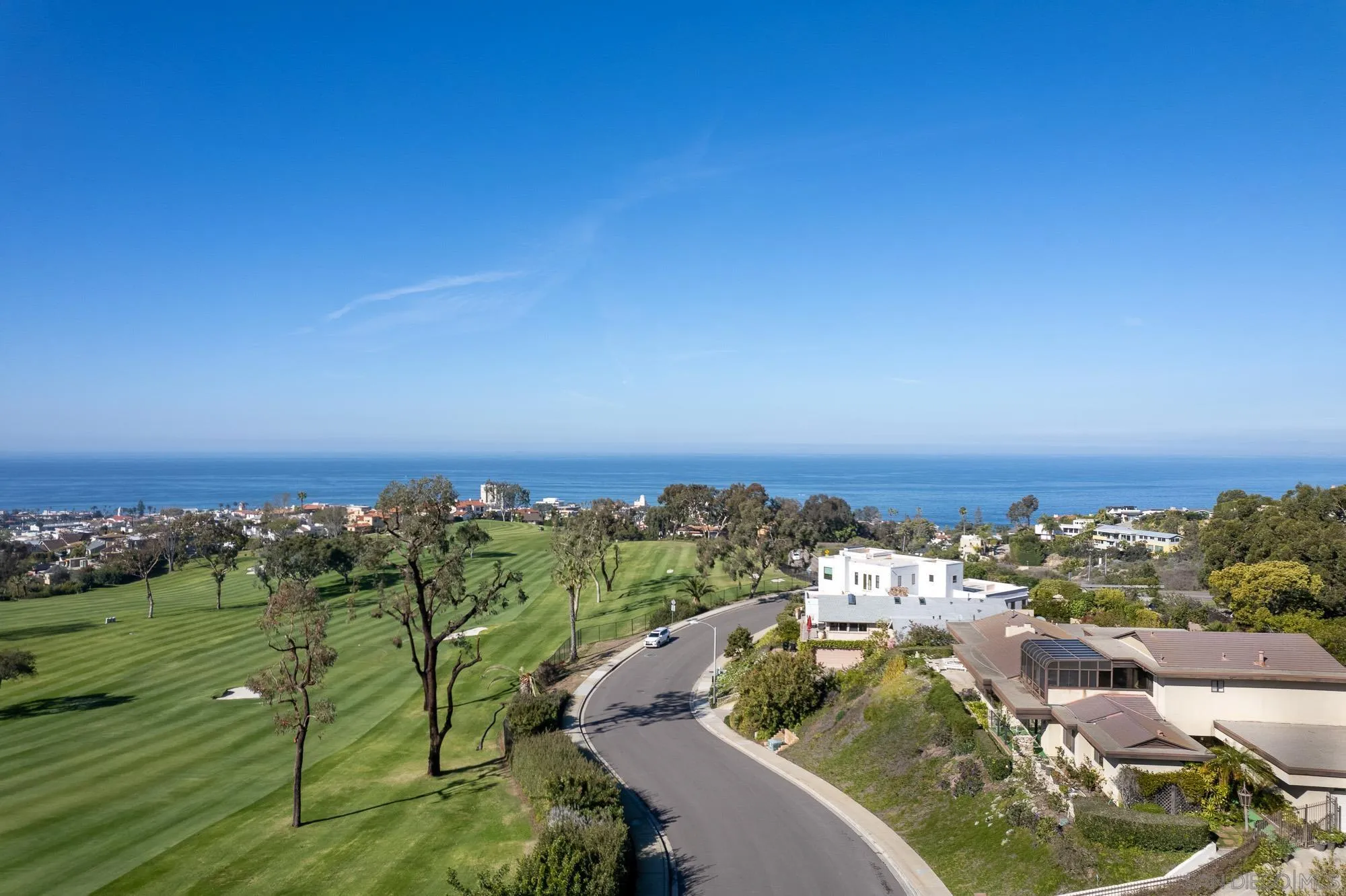 7433 Fairway Road La Jolla, CA 92037 - Photo 2 of 25 Gallery Image 2