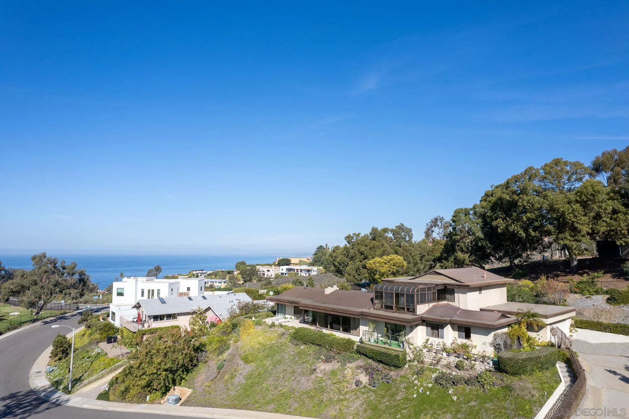 7433 Fairway Road La Jolla, CA 92037 - Photo 24 of 25 Gallery Image 24