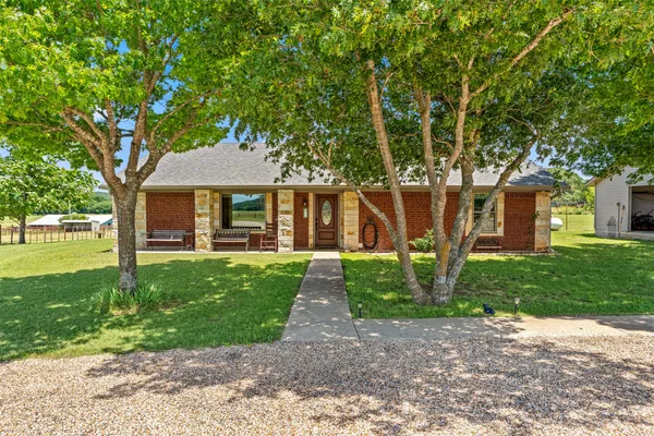$349,900 | 11121 Highway 84, Gatesville, TX 76528