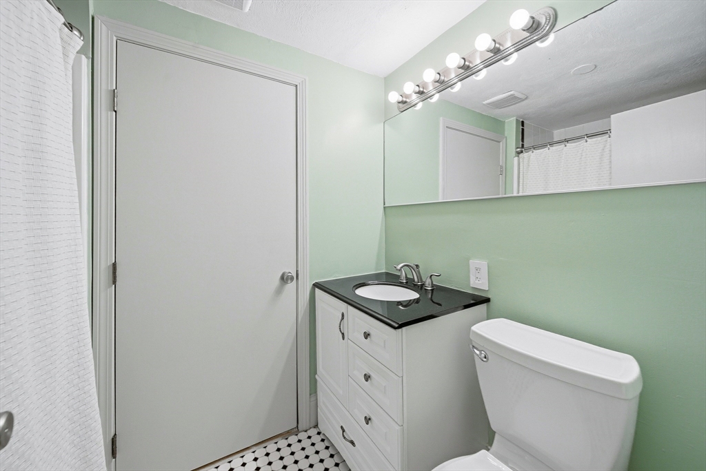 30 Beacon Street, Unit 1 Chelsea, MA 02150 - Photo 18 of 39