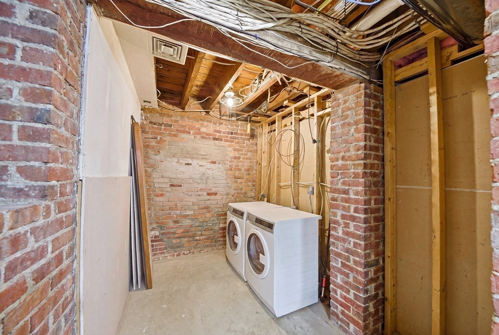 30 Beacon Street, Unit 1 Chelsea, MA 02150 - Photo 28 of 39