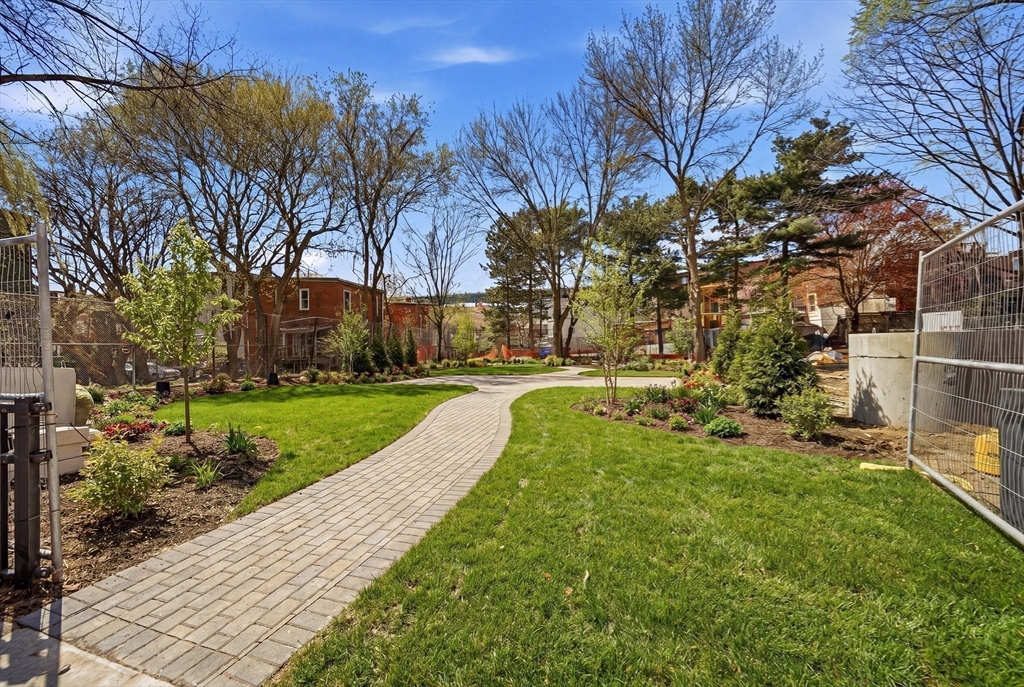 30 Beacon Street, Unit 1 Chelsea, MA 02150 - Photo 32 of 39