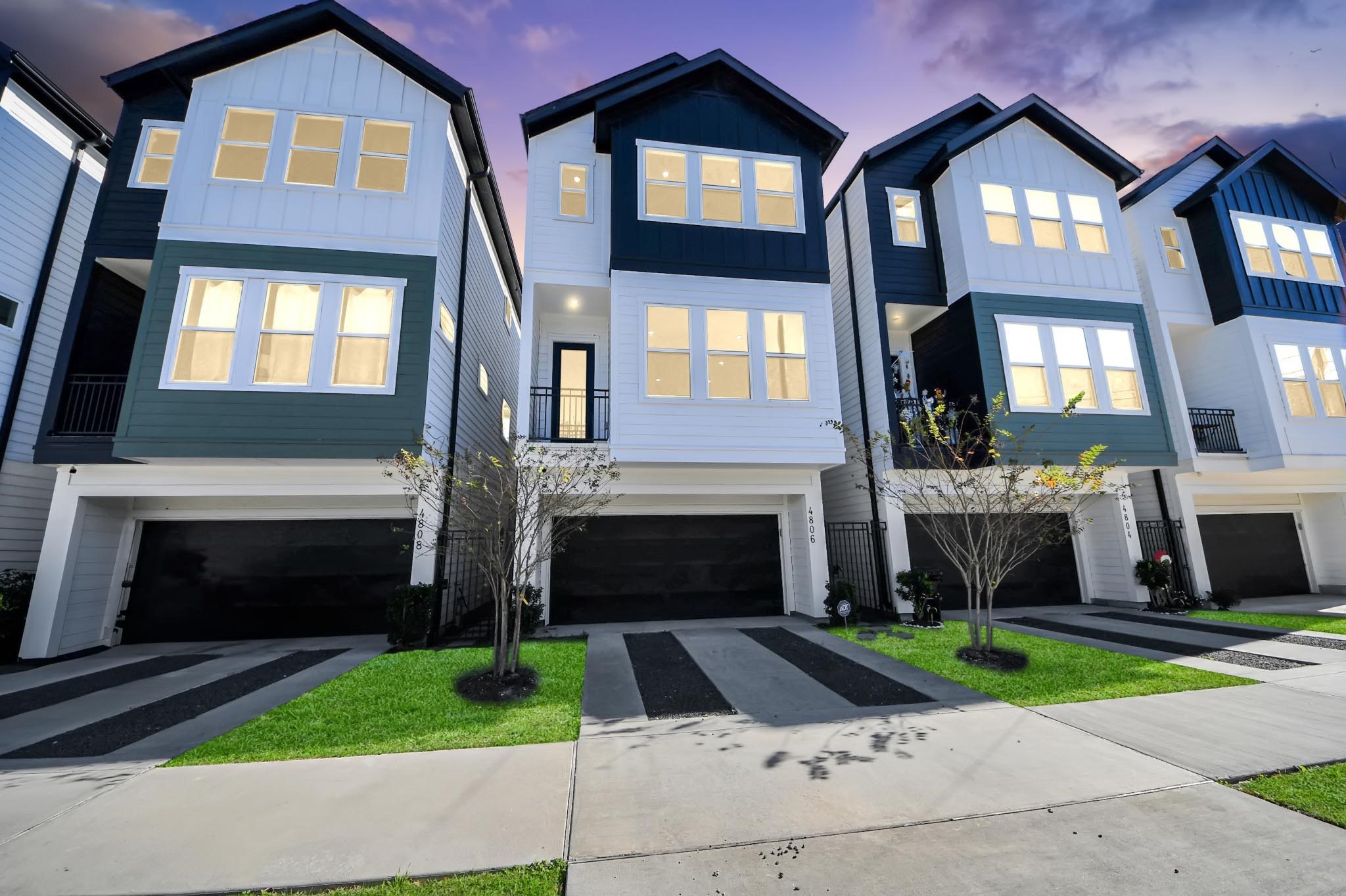 4806 Cochran Street Houston, TX 77009 - Photo 2 of 43 a front view of a house