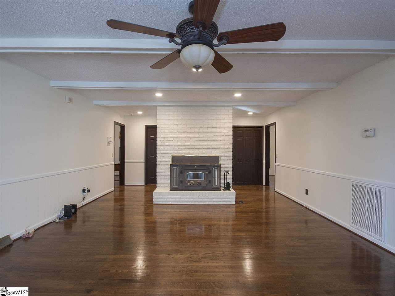 1384 Millrock Church Road Gray Court, SC 29645 - Photo 8 of 35