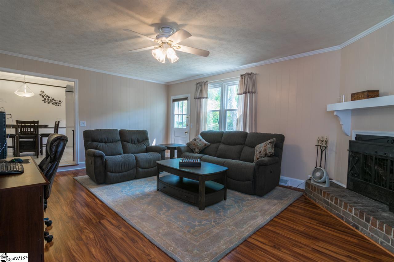 610 Del Norte Road Greenville, SC 29615 - Photo 3 of 17 Gallery Image 3