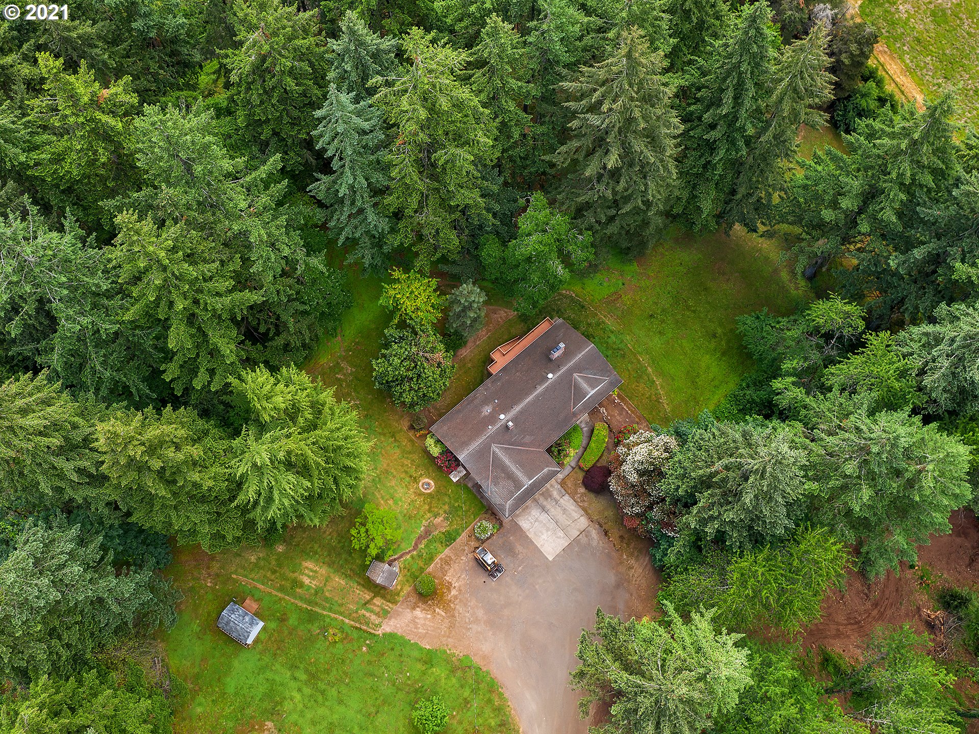 23950 Southwest Newland Road Wilsonville, OR 97070 - Photo 3 of 32 Gallery Image 3