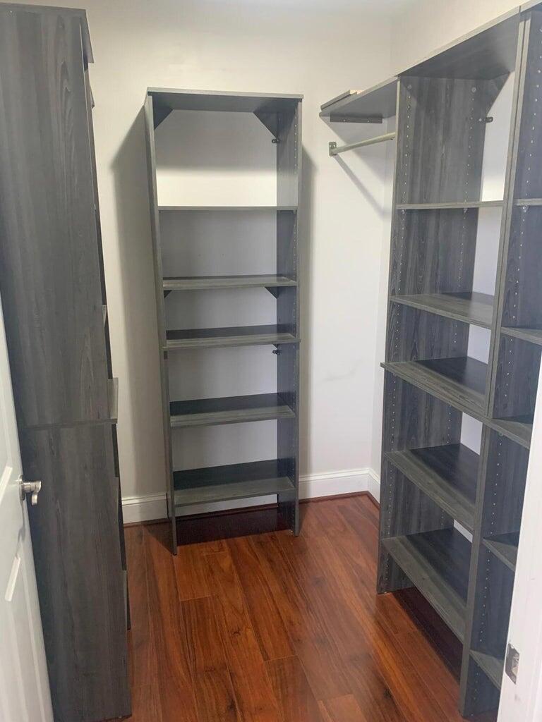 498 Albemarle Road, Unit 409 Charleston, SC 29407 - Photo 13 of 22 Alb closet