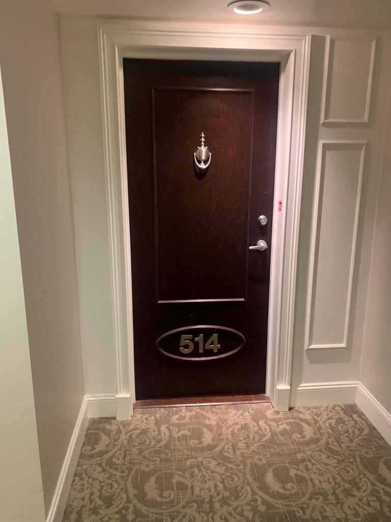 498 Albemarle Road, Unit 409 Charleston, SC 29407 - Photo 17 of 22 Alb door