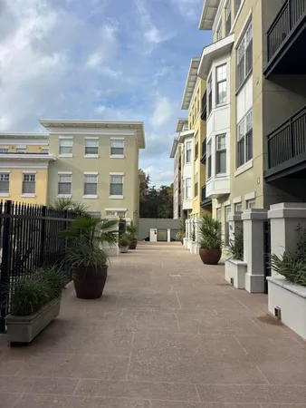$2,650 | 498 Albemarle Road, Unit 409, Charleston, SC 29407