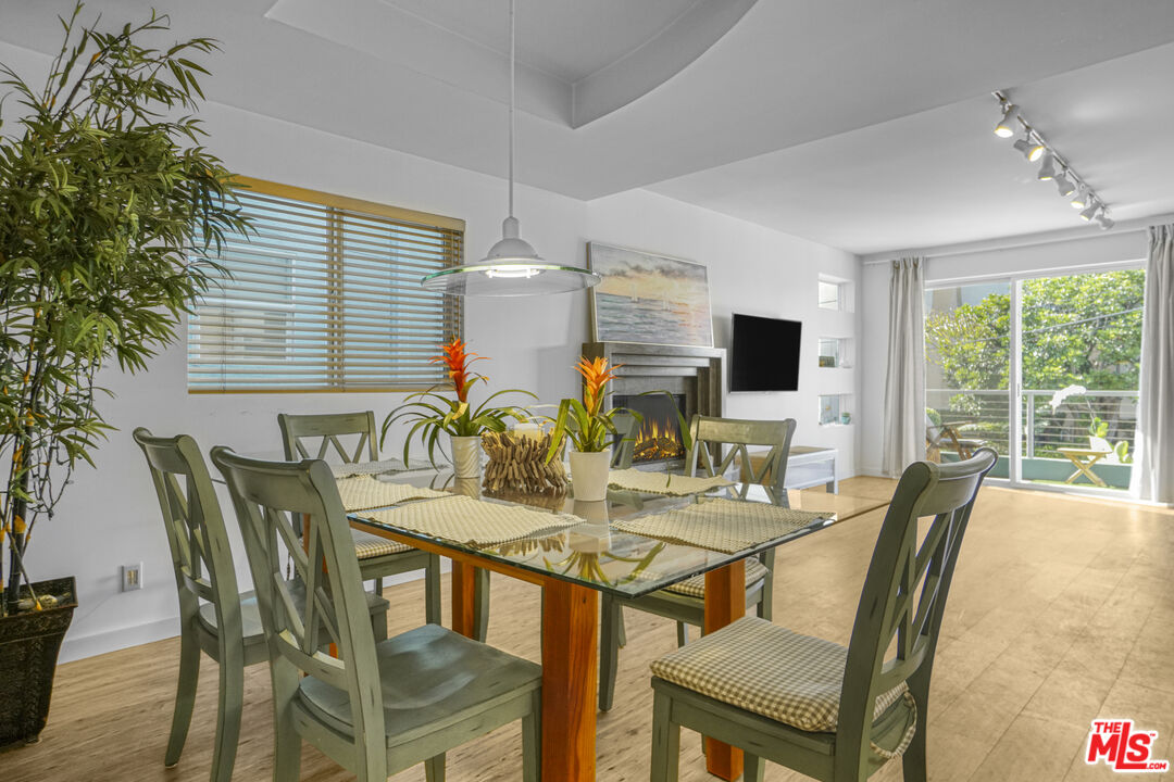 120 Fleet Street, Unit B Marina del Rey, CA 90292 - Photo 21 of 32 a view of a dining room with furniture window and outside view