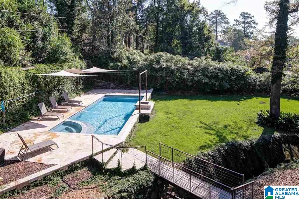 1012 Irving Road Birmingham, AL 35209 - Photo 45 of 50
