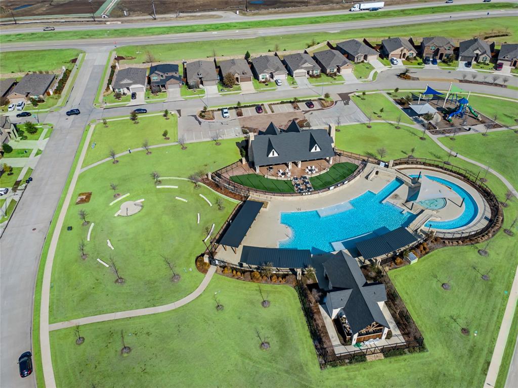 1045 Kirkham Way Fort Worth, TX 76247 - Photo 29 of 36 pool/clubhouse