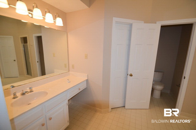 5709 Regency Court North Mobile, AL 36609 - Photo 15 of 22