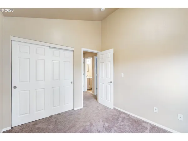 $335,000 | 6014 Northeast 33rd Circle, Vancouver, WA 98661