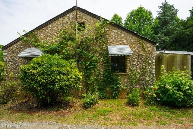 10968 Randleman Road Randleman, NC 27317 - Photo 6 of 24 Gallery Image 6