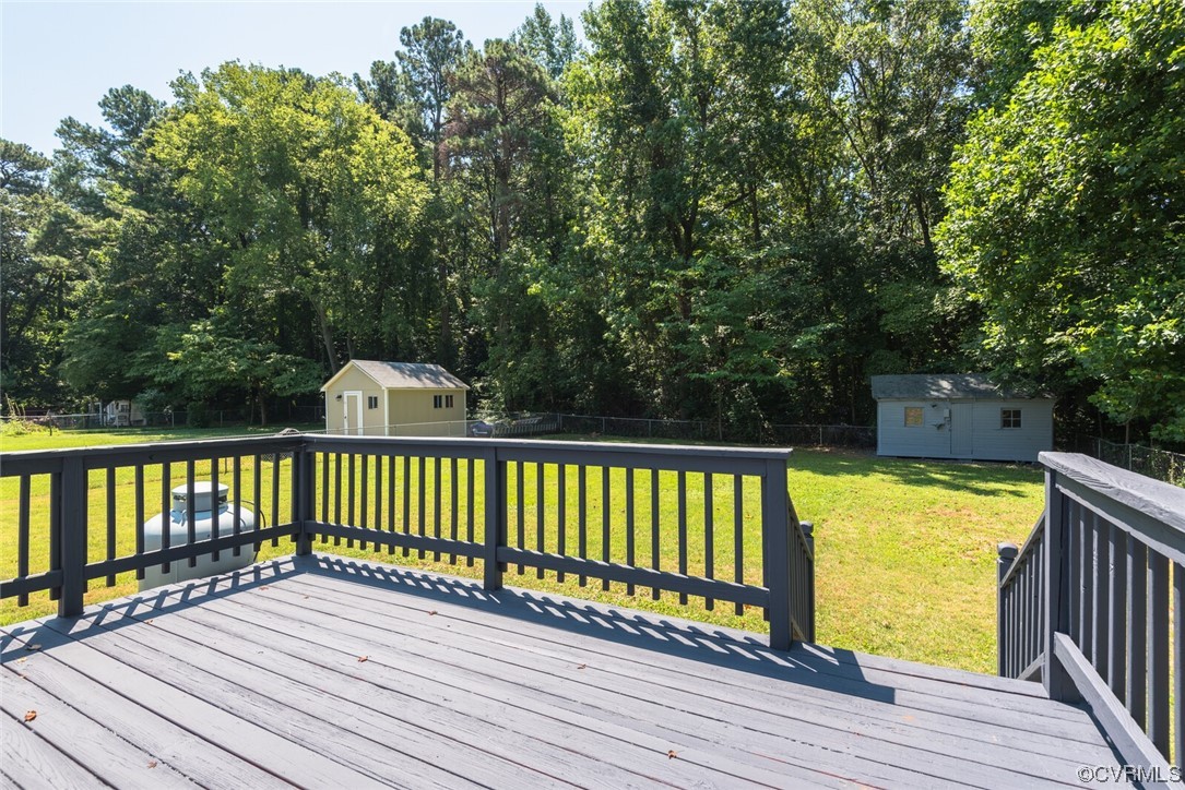 2441 Osborne Road Chester, VA 23831 - Photo 23 of 29 a view of balcony with wooden floor and fence