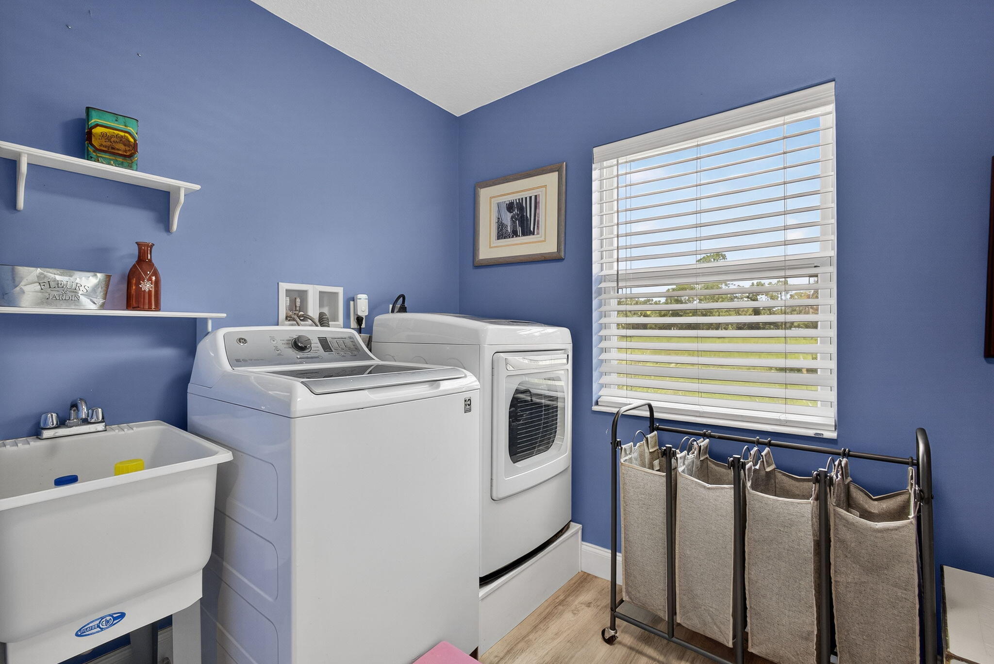 14171 Biddex Road Loxahatchee Groves, FL 33470 - Photo 18 of 36 Laundry Room
