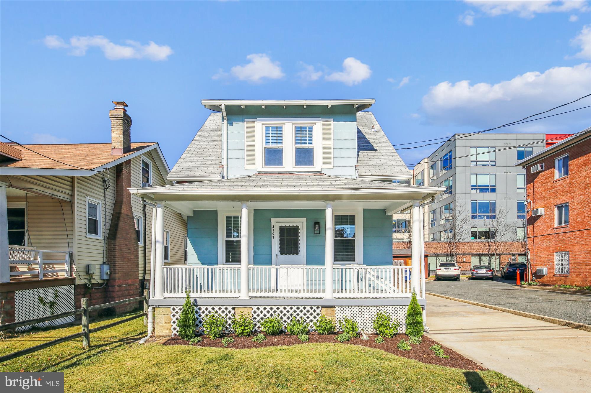 3107 9th Road North Arlington, VA 22201 - Photo 1 of 34 a front view of a house with a yard