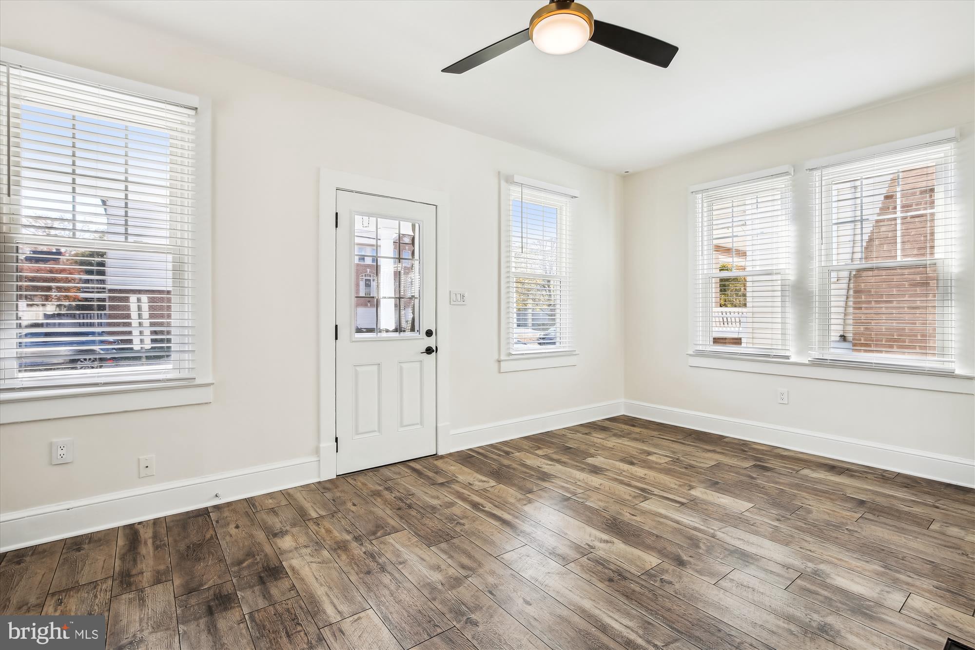 3107 9th Road North Arlington, VA 22201 - Photo 9 of 34 a view of an empty room with a window