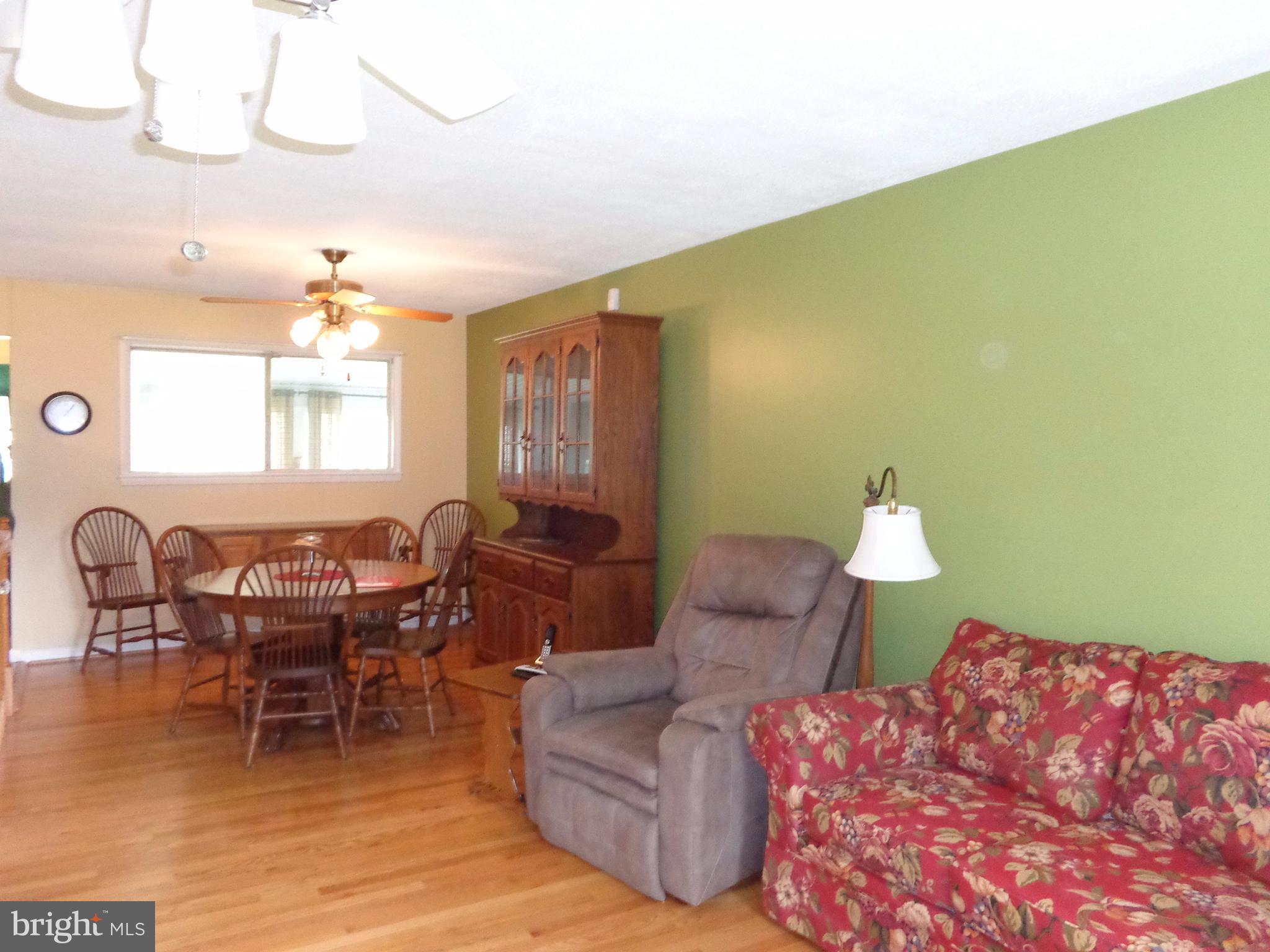 3318 Cedar Church Road Darlington, MD 21034 - Photo 4 of 30 Living Room