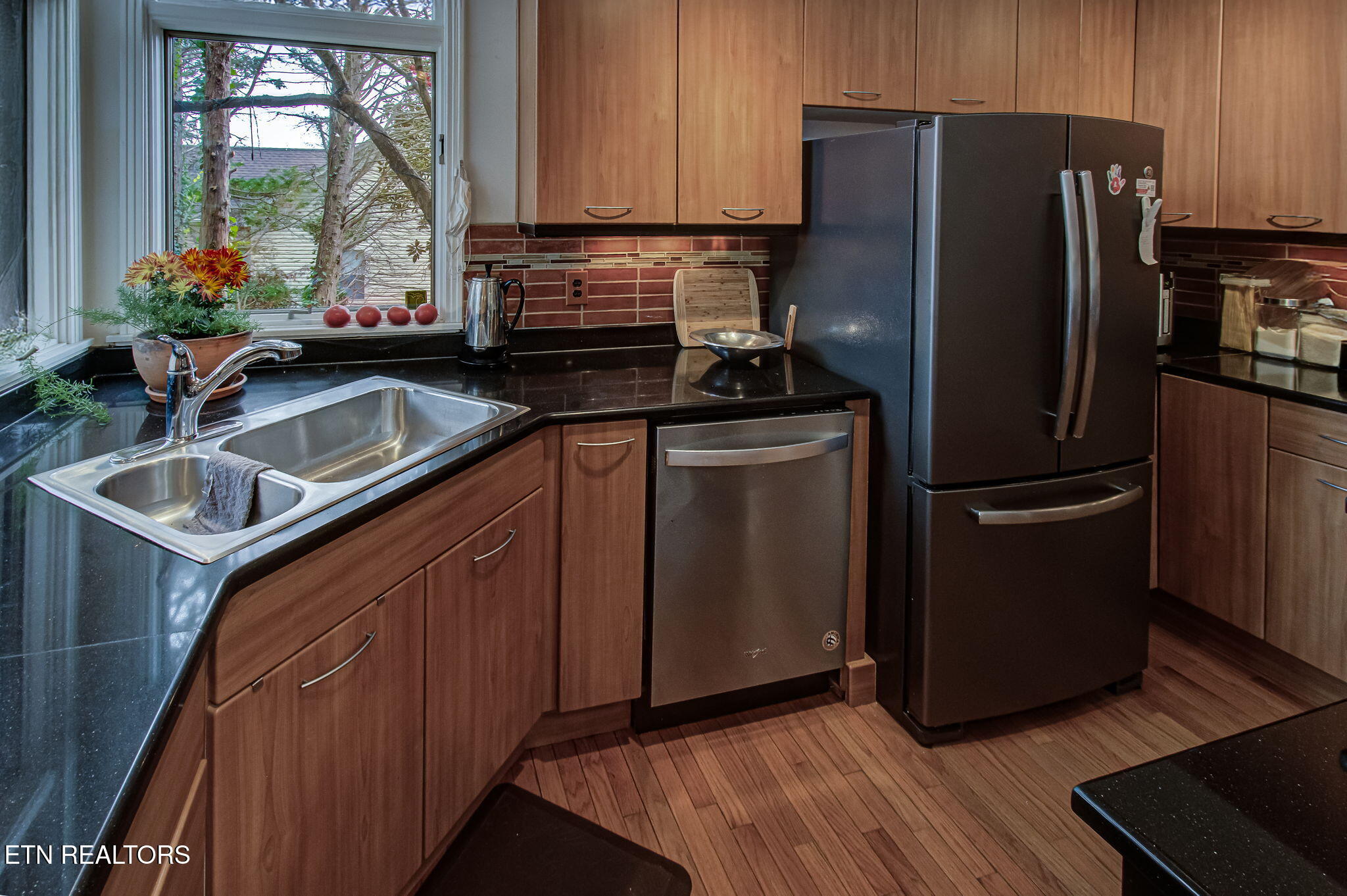 128 Santee Way Loudon, TN 37774 - Photo 11 of 48 IMG_2193