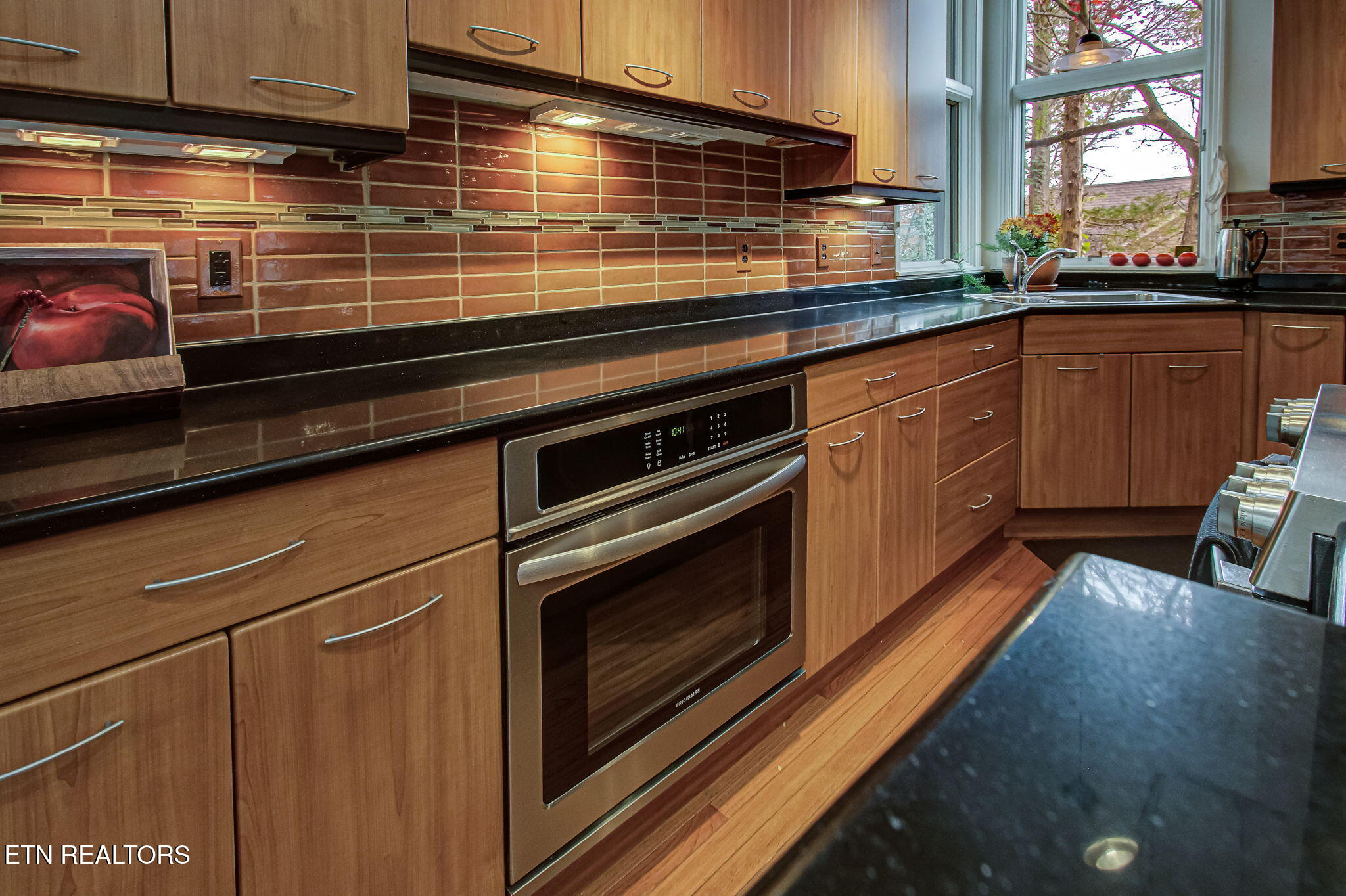 128 Santee Way Loudon, TN 37774 - Photo 12 of 48 IMG_2190