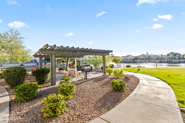 $360,000 | 16013 South Desert Foothills Parkway, Unit 1092, Phoenix, AZ 85048