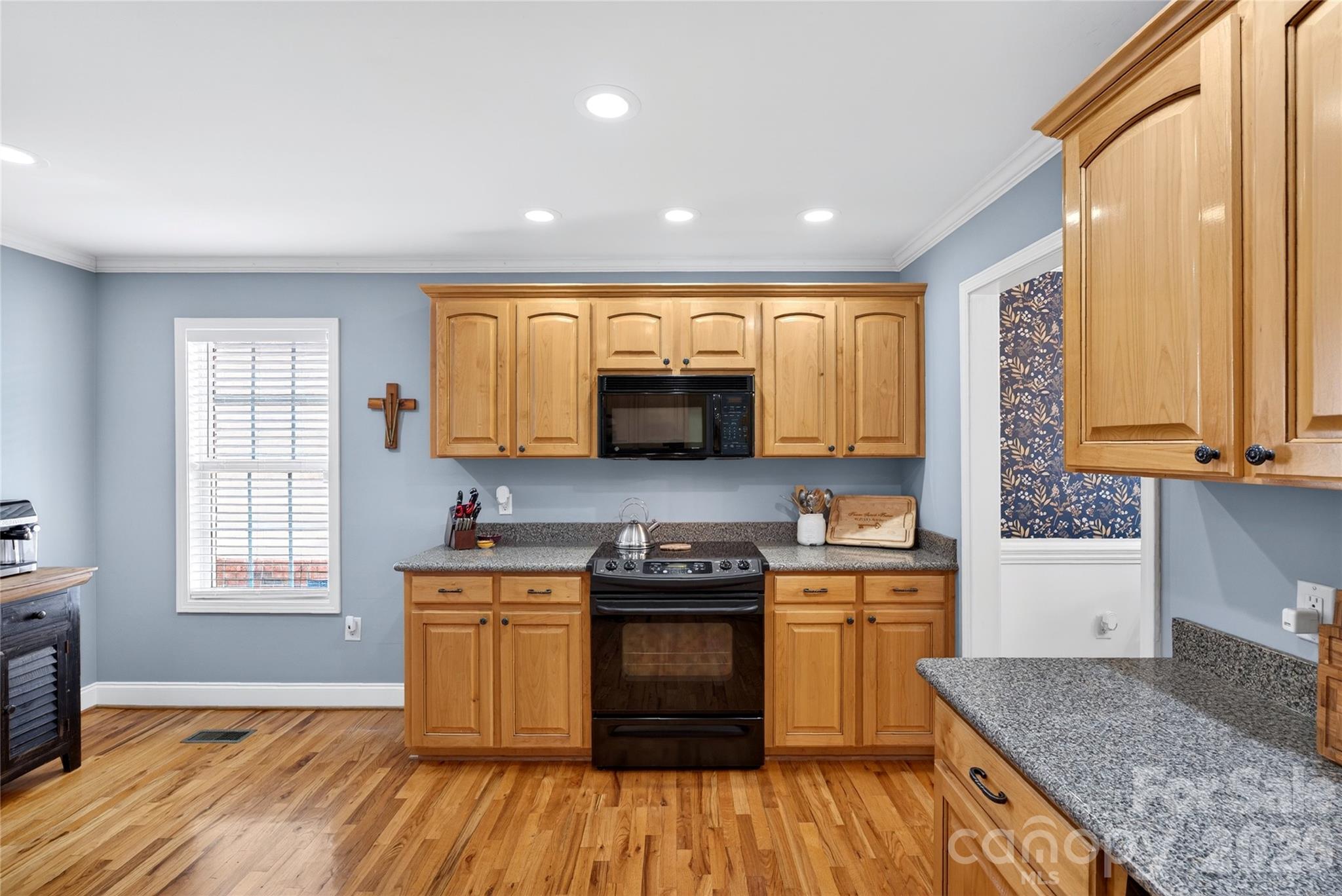 133 Hidden Ridge Drive Spartanburg, SC 29301 - Photo 7 of 37 Gallery Image 7