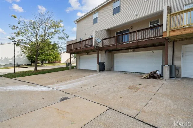 $235,000 | 46 Meadow Run Court, Unit 5, St. Charles, MO 63303