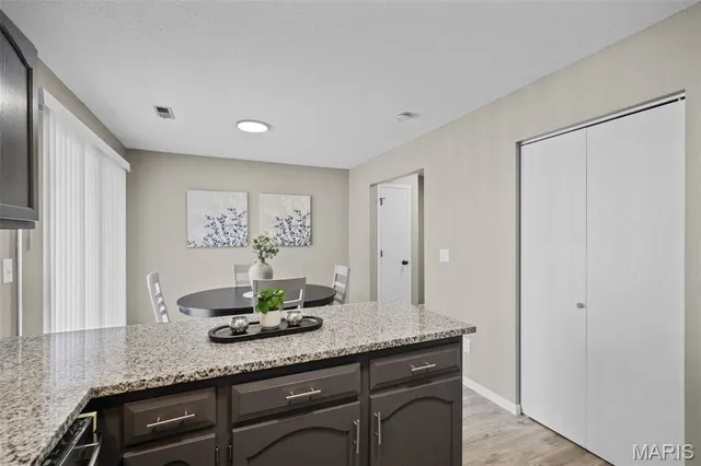 $235,000 | 46 Meadow Run Court, Unit 5, St. Charles, MO 63303