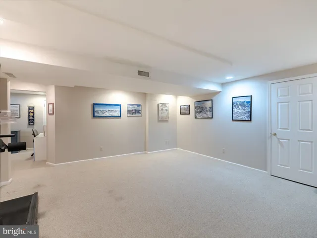 $850,000 | 1 Denton Circle, Newtown, PA 18940