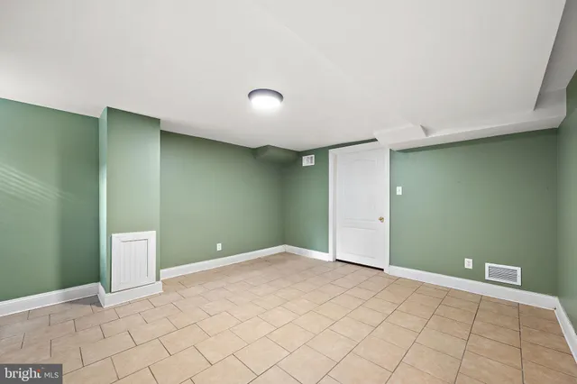 a view of an empty room with window