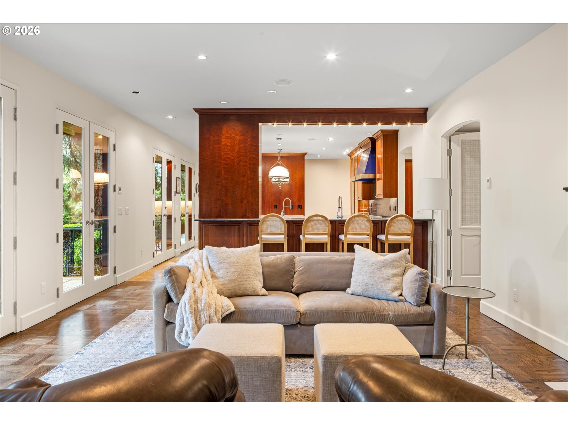 1616 South Greenwood Road Portland, OR 97219 - Photo 20 of 48 a living room with furniture and a large window