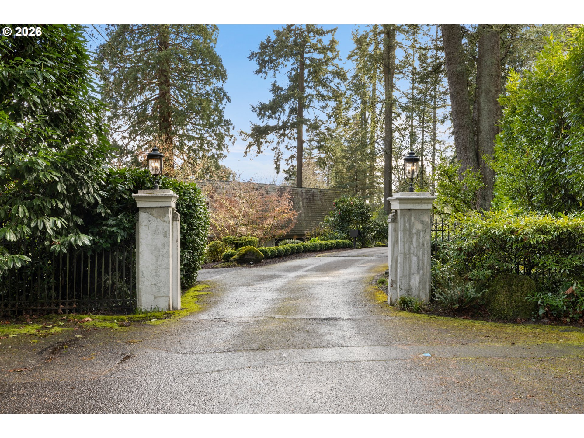 1616 South Greenwood Road Portland, OR 97219 - Photo 3 of 48 a view of outdoor space and yard