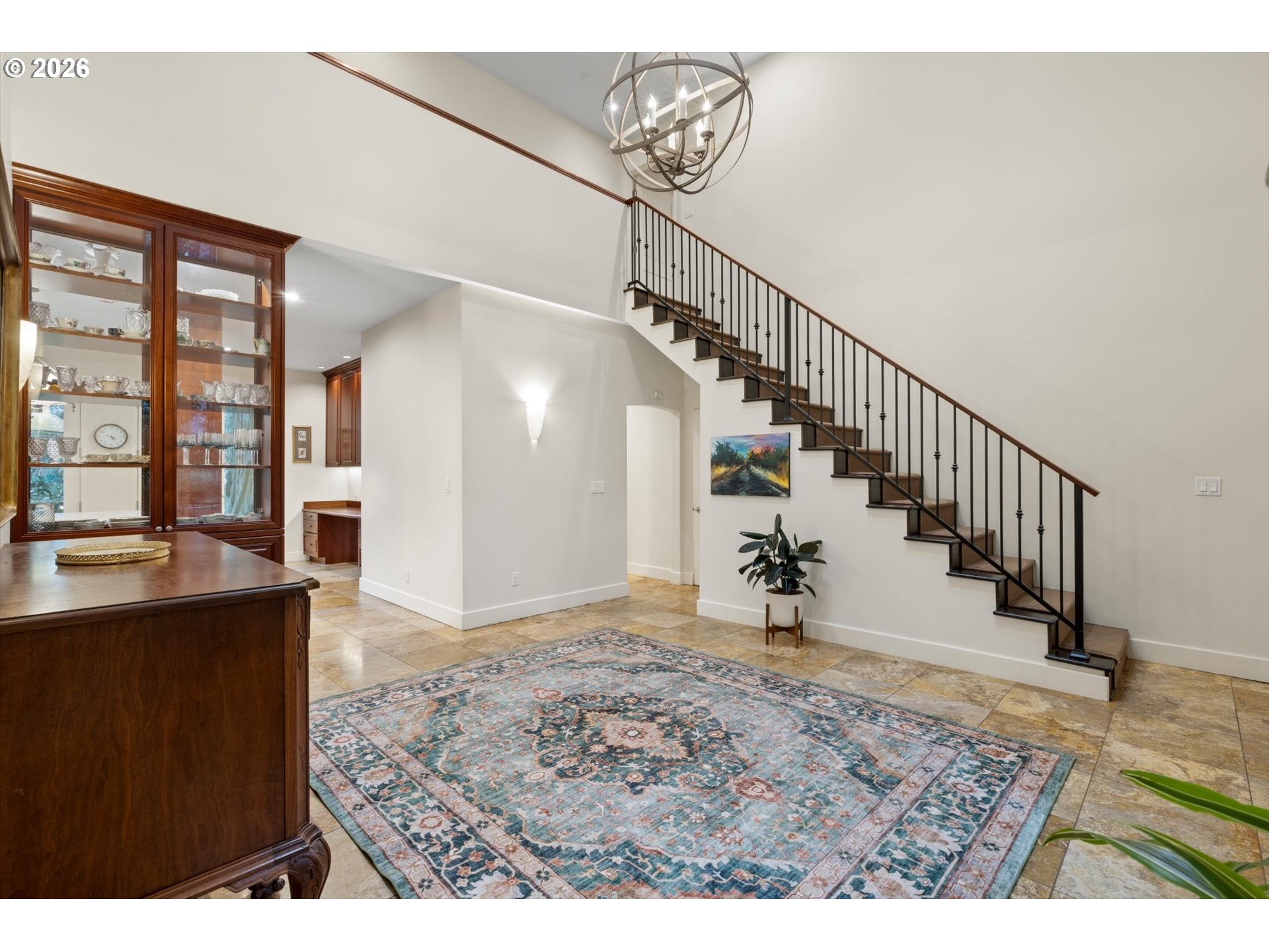 1616 South Greenwood Road Portland, OR 97219 - Photo 32 of 48 a view of entryway and hall
