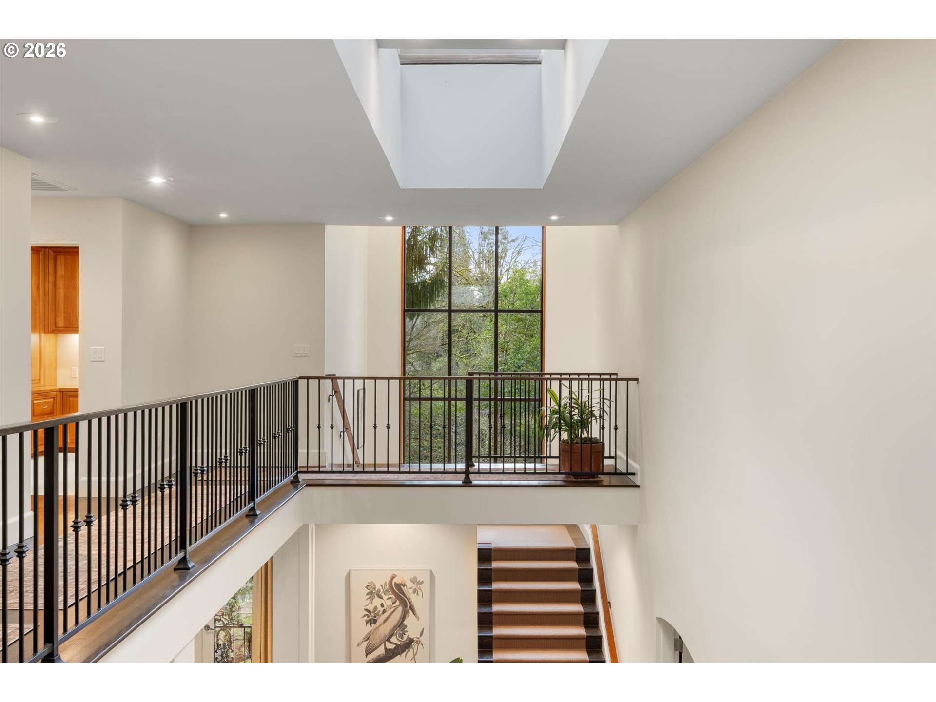 1616 South Greenwood Road Portland, OR 97219 - Photo 35 of 48 a view of entryway
