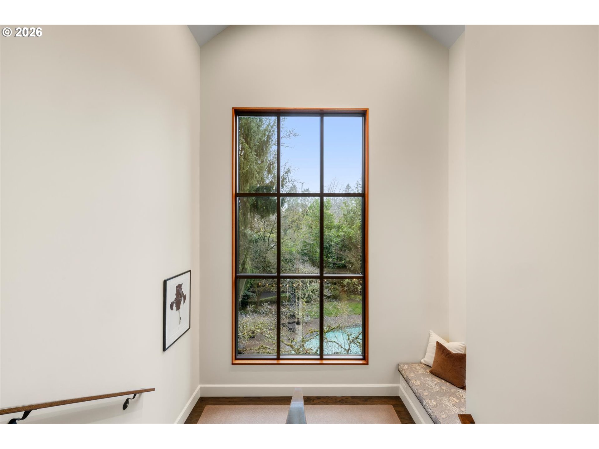 1616 South Greenwood Road Portland, OR 97219 - Photo 36 of 48 a view of an empty room with a window