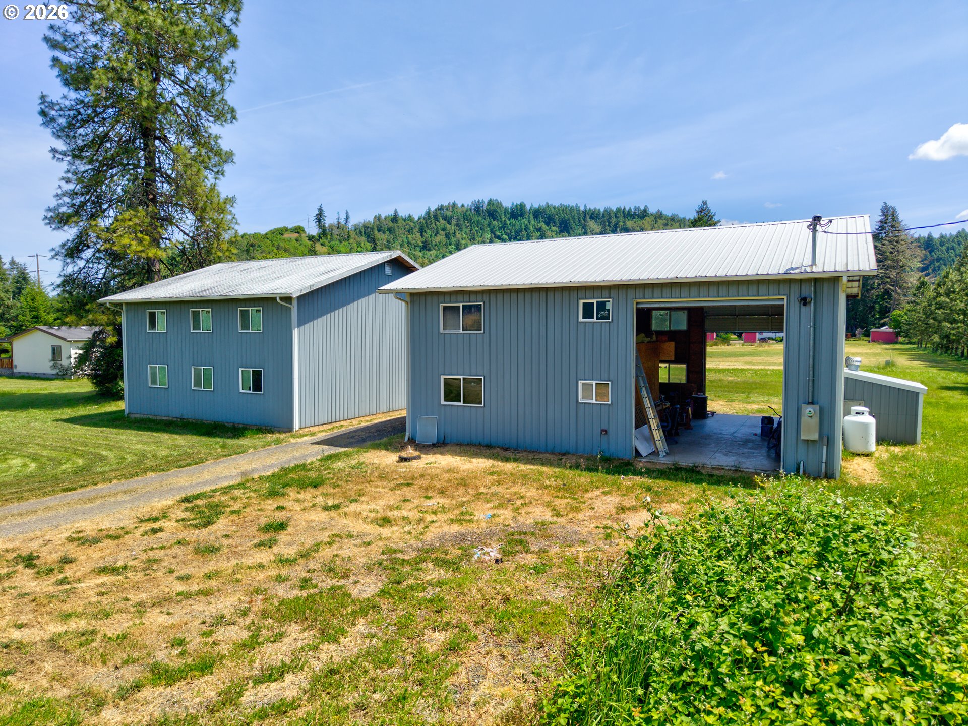 6107 Nonpareil Road Sutherlin, OR 97479 - Photo 28 of 42