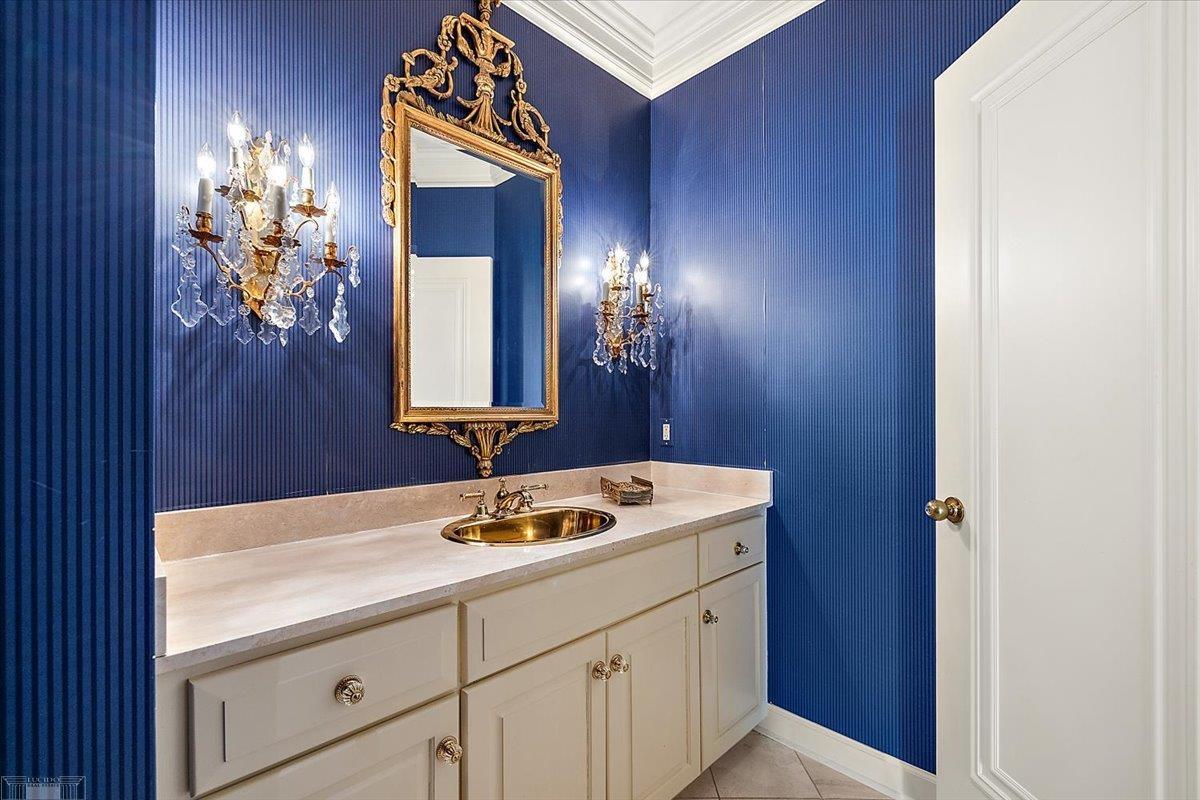 207 Lake Shore Road Grosse Pointe, MI 48236 - Photo 32 of 91